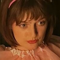 Chloe Troast Naakt