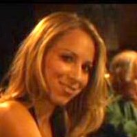 Christina Elizabeth Cavallero Naakt