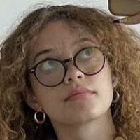 clara.west Naakt
