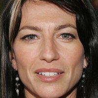 Claudia Black Naakt