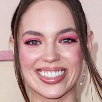 Claudia Sulewski Naakt
