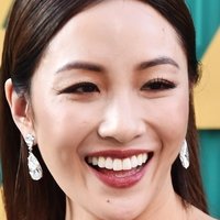 Constance Wu Naakt