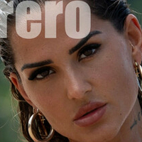Criscanaria5 Naakt