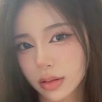 Dabinohh Naakt