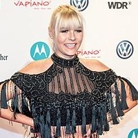 Dagi Bee Naakt
