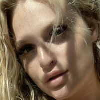 Daisy Delacroix Naakt