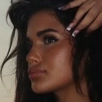 Daisy Dutton Naakt