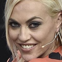 Daniella Blume Naakt