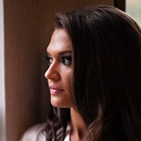Danielle Brett Naakt