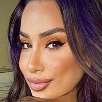 Danielle Mantovani Naakt
