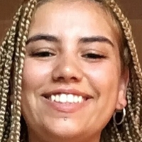 Débora Brandão Naakt