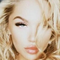 Deeababe Naakt