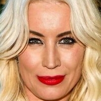 Denise Van Oulten Naakt