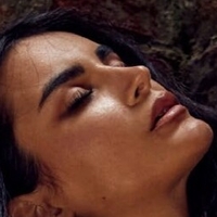 Diana Dobrea Naakt
