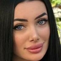 Dianna Petrova Naakt