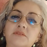 DJunna Naakt