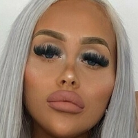 dollybitch Naakt