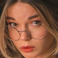 Ekaterina Kotenova Naakt