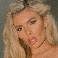 Elaina Vice Naakt