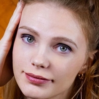 Elina De Leon Naakt