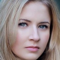 Eliza Bennett Naakt