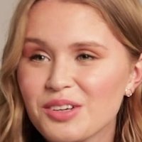 Eliza Scanlen Naakt
