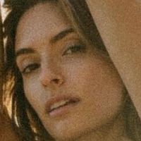 Elizabeth Giolito Naakt