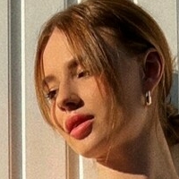 elizabethvasilenko Naakt