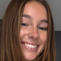 Ella Alexandra Naakt