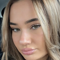 Ella Cortes Naakt