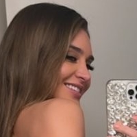 Ella Reese Naakt