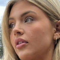 Ellie Day Naakt