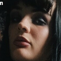 Elly Stephenson Naakt