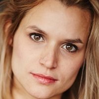 Elsa Madeleine Naakt