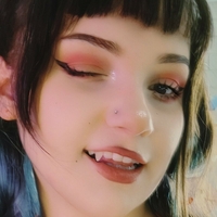 emi.suki Naakt