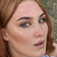 Emilia Baumgart Naakt