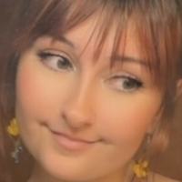 emiliarenblue Naakt