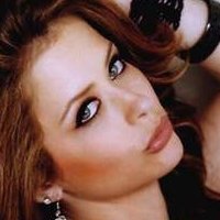 Emily Addison Naakt