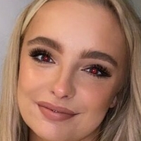 Emily Hewertson Naakt