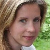 Emily Perkins Naakt