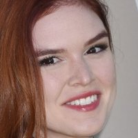 Emily Tyra Naakt