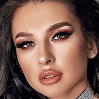 Emily Wood Oksifan Naakt
