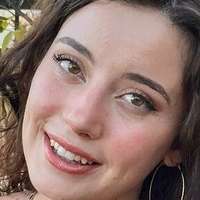 emilycocea Naakt