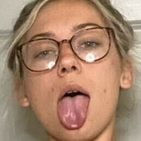 emilywillis18 Naakt