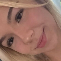 Emilyynl Naakt