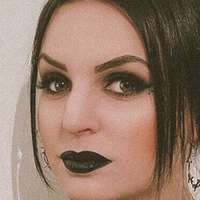 Emma Blackery Naakt