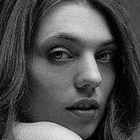 Emma Starmore Smith Naakt