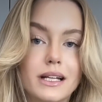 Emma Svenningson Naakt