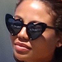 Emma Thynn Naakt