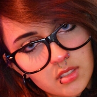 Emostonergorl Naakt